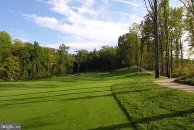 15318 Camberley Place, Upper Marlboro, MD 20774 - photo 2