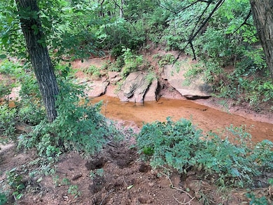 40 Acres Mol North Highway 74 and Cr 69, Crescent, OK 73028 - photo 2