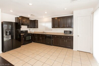 6985 Galeria Posada Ave, Las Vegas, NV 89179 - photo 4