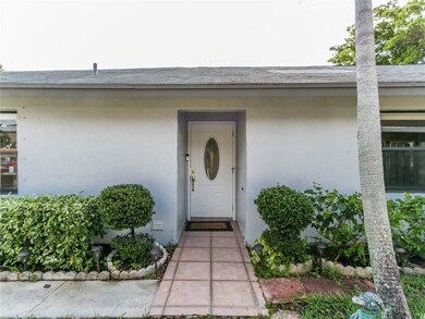 1364 Pines Ln, West Palm Beach, FL 33415 - photo 5