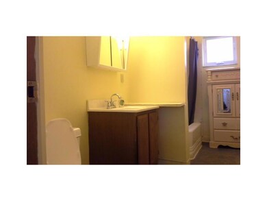 Full Bath.