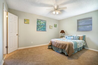 6716 Mopsy Ln, Jacksonville, FL 32210 - photo 5