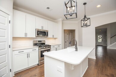 0714BFAB-5EE7-4979-9C55-1906861C4F4B