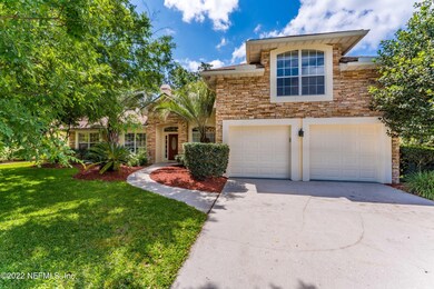 STUCCO AND STONE ACCENT