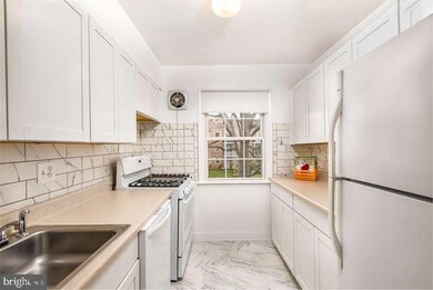 9459 Fairfax Blvd unit 202, Fairfax, VA 22031 - photo 7