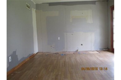 Dining Room. Kitchen Dining Area
