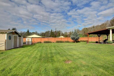 118 Country Aire Dr, Grants Pass, OR 97526 - photo 7