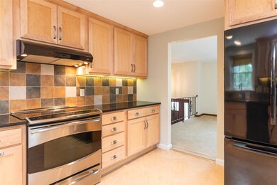 38 Patton St, Rochester, NH 03867 - photo 6