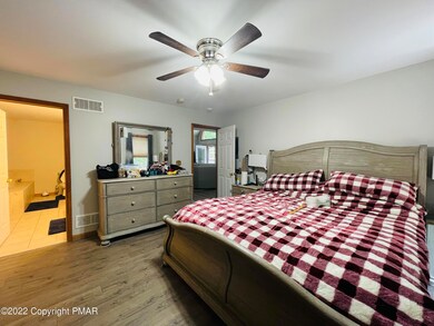 2215 Eagle Path, Bushkill, PA 18324 - photo 6