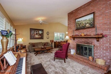 006-Living_Room-1333059-mls