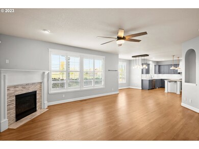 384 SE 13th Place, Canby, OR 97013 - photo 7