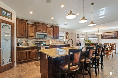 1162 S Laurie Ln, Cedar City, UT 84720 - photo 3