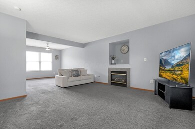 5-web-or-mls-2669-patrick-henry-ave