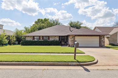 2013 Tanglewood Dr, Edmond, OK 73013 - photo 5
