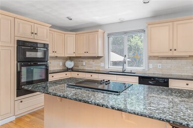 16 Wingate Rd, Wakefield, RI 02879 - photo 7