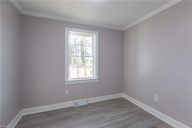 1517 Skeet Club Rd, High Point, NC 27265 - photo 5