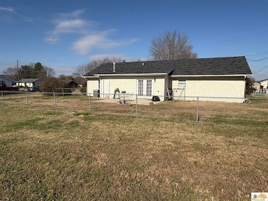 325 Countryside Dr, Horse Cave, KY 42749 - photo 4