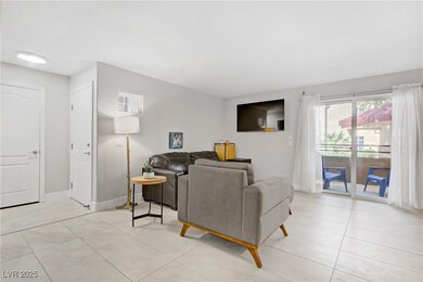 9325 W Desert Inn Rd unit 109, Las Vegas, NV 89117 - photo 4