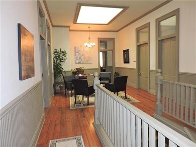 Landing/common area