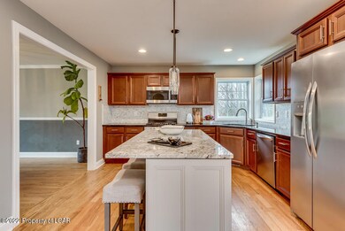 216 Pennbrook Ln, Dallas, PA 18612 - photo 7