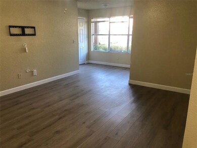 Living Room/Solarium View