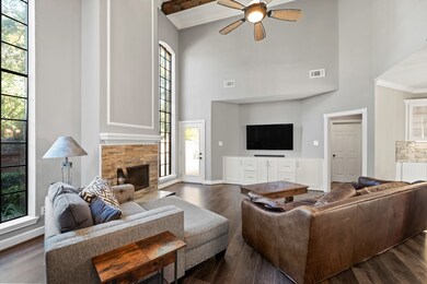 8015 Oakwood Trace, Houston, TX 77040 - photo 7