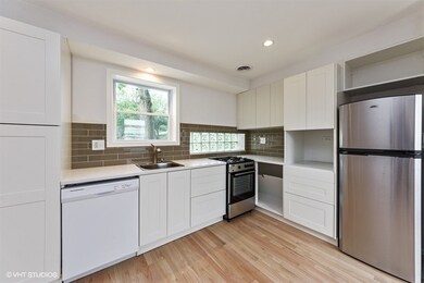 Brand new kitchen. SS appliances.
