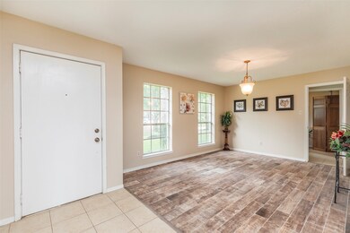 8122 Silent Cedars Dr, Houston, TX 77095 - photo 7