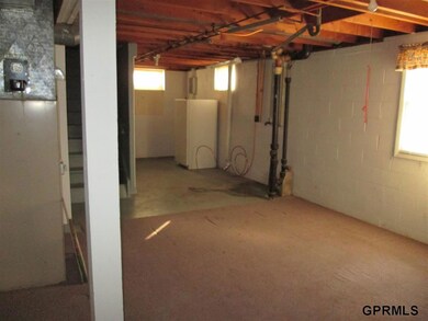 265 Locust St, Springfield, NE 68059 - photo 6