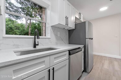 204-coral-way--cocoa--fl-32922---07