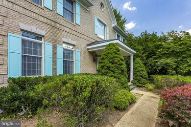 9217 Fall River Ln, Rockville, MD 20854 - photo 2