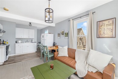 Living/Kitchen