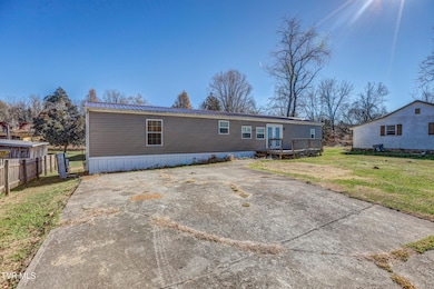 1693 Paperville Rd, Bristol, TN 37620 - photo 2