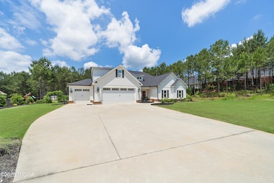 656 Whispering Pines Dr-09780
