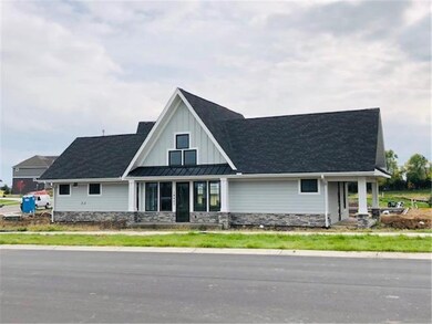 Community Pool and Clubhouse!