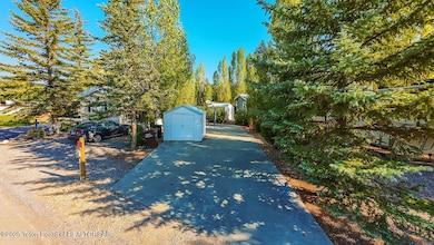 180 Whiffle Tree Dr, Thayne, WY 83127 - photo 4