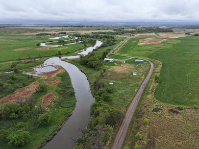 10533 24th St NE, Pekin, ND 58361 - photo 7