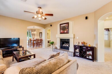 243 N Kimberlee Way, Chandler, AZ 85225 - photo 2