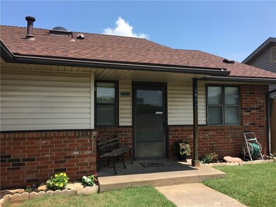 1812 W University St, Shawnee, OK 74804 - photo 2