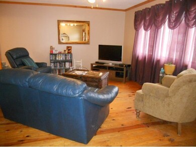 Big & bright living room