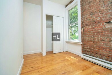 21 Adelphi St unit 3R, Brooklyn, NY 11205 - photo 2
