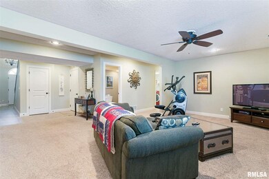 4622 W 13th St, Davenport, IA 52804 - photo 6