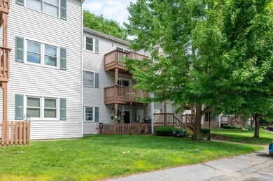 369 Aiken Ave unit 17, Lowell, MA 01850 - photo 3