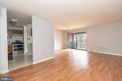 4102 Chardel Rd unit 2F, Nottingham, MD 21236 - photo 2