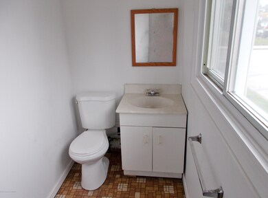 1222 Luzerne St unit 24, Scranton, PA 18504 - photo 7