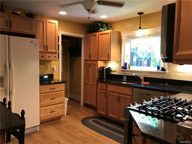 748 Payne Ave, North Tonawanda, NY 14120 - photo 5