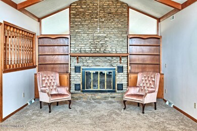 9411 Cedar Creek Rd, Louisville, KY 40228 - photo 5