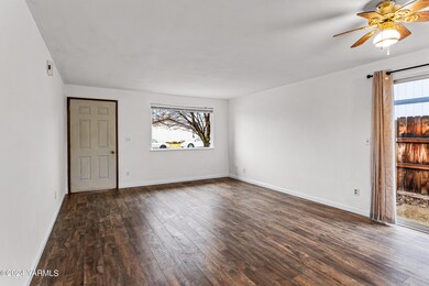 1704 Pickens Loop, Yakima, WA 98908 - photo 3