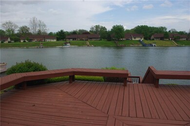 5789 Crystal Bay Dr W, Plainfield, IN 46168 - photo 3