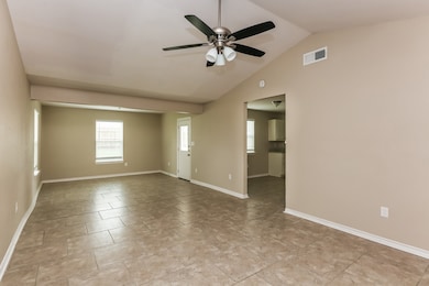 510 Durham Dr, Arlington, TX 76014 - photo 3